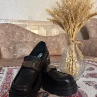 کفش لژدار