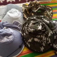 کلاه تابستانی|لباس|قم, امامزاده ابراهیم|دیوار