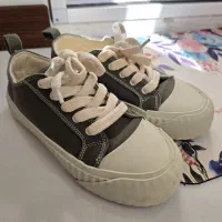 کتانی|کیف، کفش، کمربند|اندیشه, اندیشه فاز ۴|دیوار