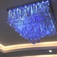 دو عدد لوستر پذیرایی و اشپزخانه