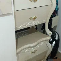 صندلی و تخت کمد کامل سالم|تخت و سرویس خواب|جلفا, |دیوار