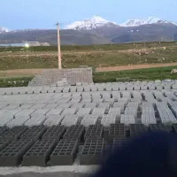 کارگر بلوک زن