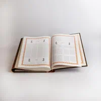 شاهنامه فردوسی گلاسه چرم قلمکاری رحلی(۱/۱۱)فخررازی|کتاب و مجله ادبی|تهران, بهارستان|دیوار