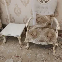 مبل نیمه سلطنتی