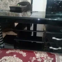 دو تامیز تلوزیون ویه ویترین تازه بدونه هیچ ضربه|میز تلویزیون|کومله, |دیوار