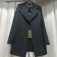 کت اداری تک پوشیده نشده