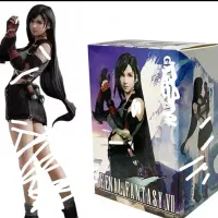 فیگور تیفا لاکهارت