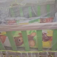 گهواره نوزاد