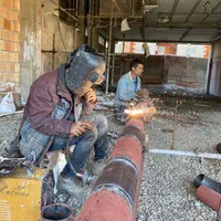 جوشکاری و لوله کشی گاز