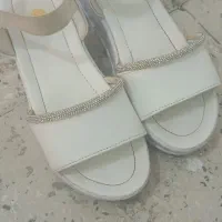 صندل درحد نو