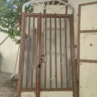 درب آهنی ورودی