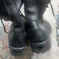 پوتین نو|کیف، کفش، کمربند|شاهین‌شهر, مسکن مهر|دیوار