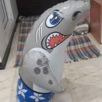 نهنگ بادی|اسباب‌بازی بچه|ری, دیلمان|دیوار