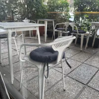 صندلی فلزی کافه ای