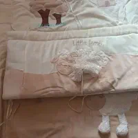 رو تختی کودک نوزادی در حد نو