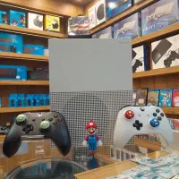 کنسول بازی ایکس باکس one s دو دسته|کنسول، بازی ویدئویی و آنلاین|قم, عربستان|دیوار