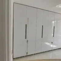 کمد دیواری و کابینت جا کفشی زیر تلوزیون