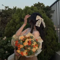 به یک نفر فروشنده خانم ۱۸ الی ۲۸ ساله نیازمندیم