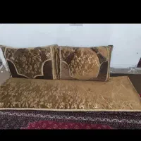 کناره و پشتی