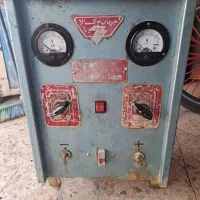 دستگاه شارژ باطری