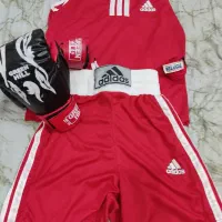 لباس کُشتی با کتونی لباس بوکس با دستکش|تجهیزات ورزشی|پاکدشت, حصار امیر|دیوار