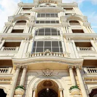 پیش فروش 165متر سه خواب مستر (قائم)