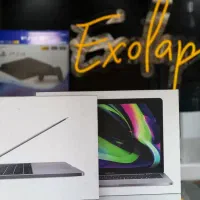 لپ تاپ MacBook pro M1 2020 با کارتن