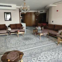 آپارتمان ۴۰۰متری ناژوان