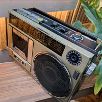 ظبط رادیو قدیمی کارتریچ ژاپن  کاملا سالم و بکربکر