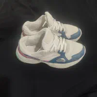 کتونی خارجی