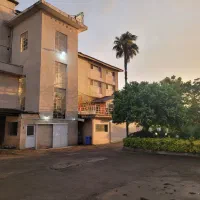 نگهبانی روز مجموعه