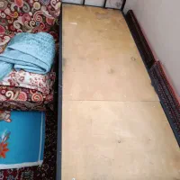 تخت یک نفره فلزی کف چوبی