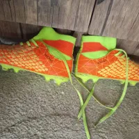 کفش چمن ساق دار