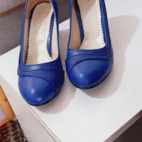 کفش|کیف، کفش، کمربند|گلبهار, شهر جدید گلبهار|دیوار