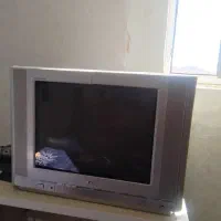 مقداری وسایل خونه برا فروش بعلت نیاز مبرم|تلویزیون و پروژکتور|صدرا-فارس, فاز ۱|دیوار