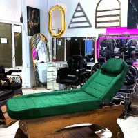 تجهیزات آرایشگاهی زنانه، رنگ سبز