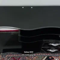 میز زیر تلویزیونی