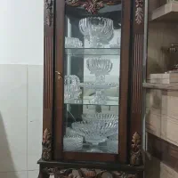 مینی ویترین با چوب گردو