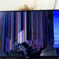 تلویزیون شکسته