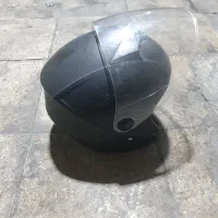 کلاه کاسکت در حد سالم تمیز