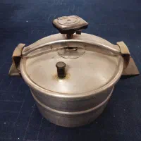 زودپز ۸ لیتری