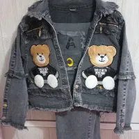 کت‌وشلوارلی‌دخترانه