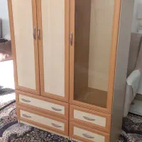 کمد در حد و بسیار تمیز