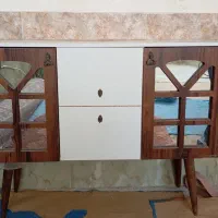 جاکفشی و میز تلویزیون جفتش نو درحد