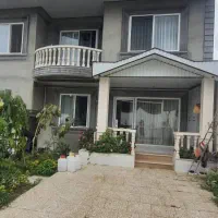 ویلا بر یک جنگل