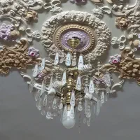 سه عدد لوستر ،مبل ،پرده،میز جلومبلی،قفس