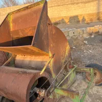 دستگاه خرمن‌کوب آماده‌به‌کار