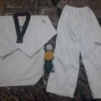 لباس تکواندو، سایز 3 با کمربند