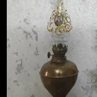 چراغ نفتی|کلکسیون اشیاء عتیقه|فردیس, منظریه|دیوار