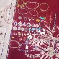 چند عدد زیورالات|بدلیجات|فردیس, شهرک شهید حسینی|دیوار